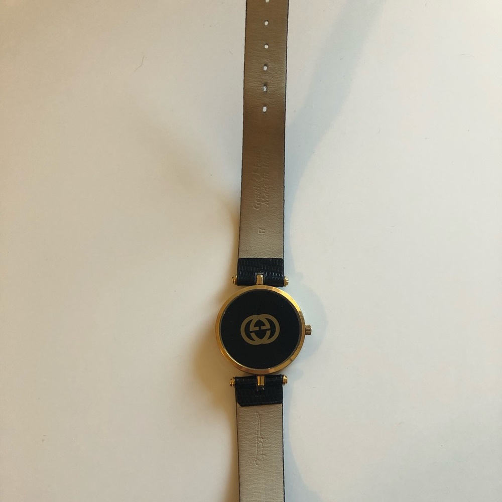 Authentic Gucci Watch - Picture 3 of 7
